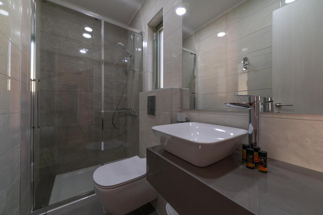 קליבס Mistrali Suites & Apartments מראה חיצוני תמונה
